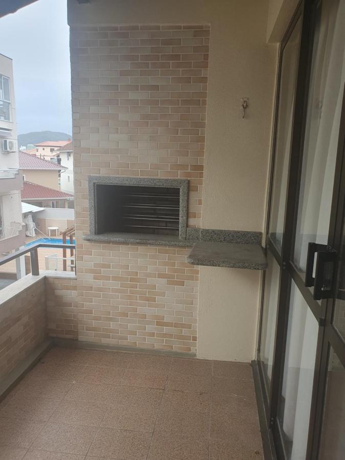 Apartamento 50Mts Praia Dos Ingleses Appartement Florianópolis Buitenkant foto